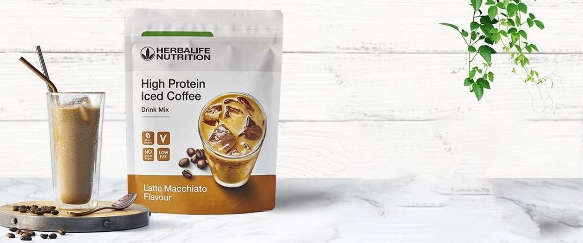 High Protein Iced Coffee – Latte Macchiato με υψηλή πρωτεΐνη